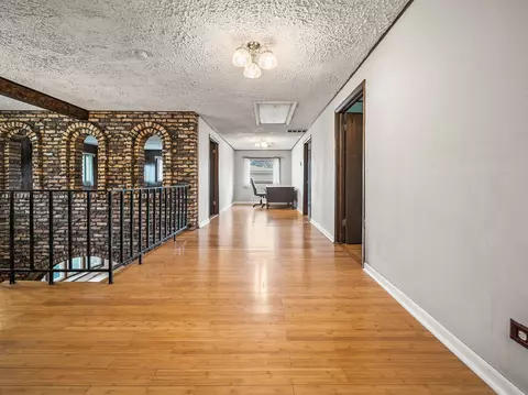 7430 S Octavia Ave, Bridgeview, IL 60455 photo 22