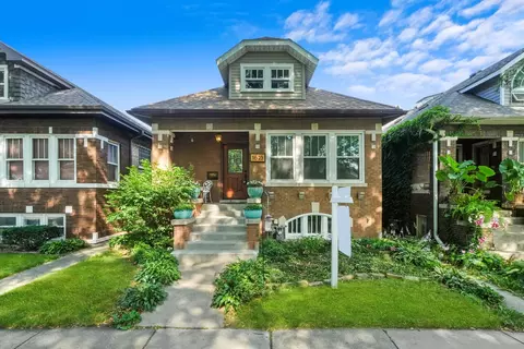 1623 Harvey Ave, Berwyn, IL 60402