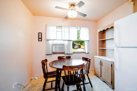 3928 153rd St, Midlothian, IL 60445 photo 9