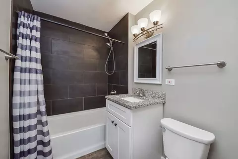 1046 5th St, Aurora, IL 60505 photo 7