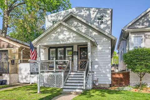 10929 S Troy St, Chicago, IL 60655