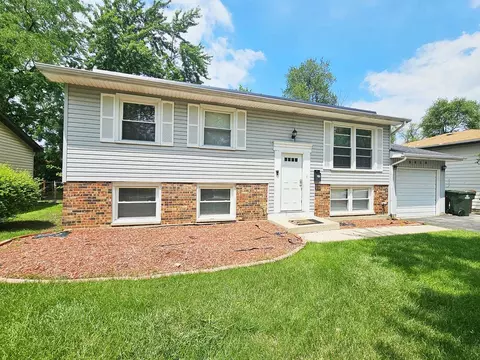 3610 Peach Grove Ln, Hazel Crest, IL 60429