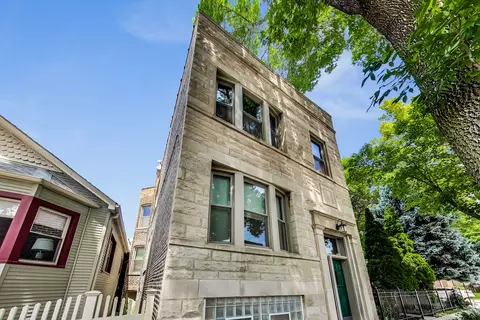 538 W 37th St, Chicago, IL 60609