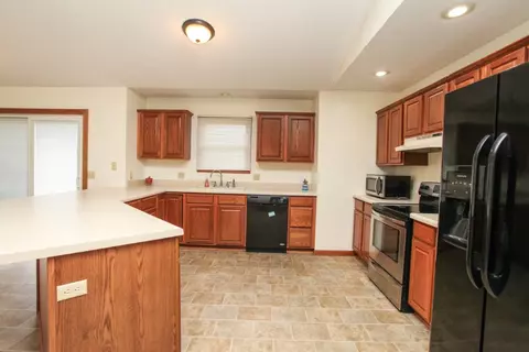 302 Plumage Ct, Normal, IL 61761 photo 9