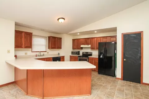 302 Plumage Ct, Normal, IL 61761 photo 10