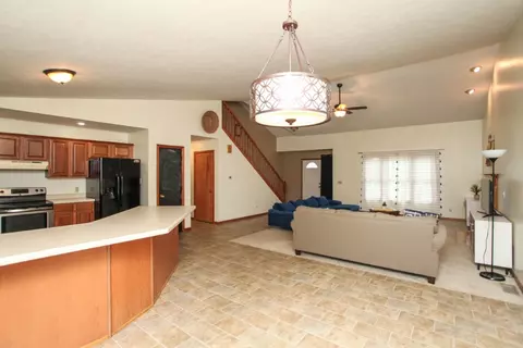 302 Plumage Ct, Normal, IL 61761 photo 12