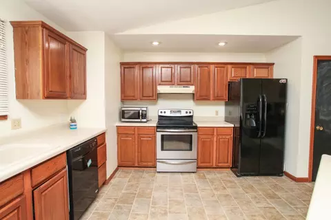 302 Plumage Ct, Normal, IL 61761 photo 7