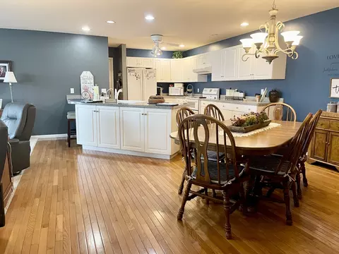803 Heather Ln, Ottawa, IL 61350 photo 13