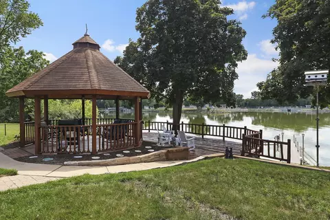 1219 Blackhawk Ave, Mchenry, IL 60051 photo 34