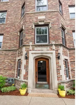 803 Elmwood Ave #1S, Evanston, IL 60202