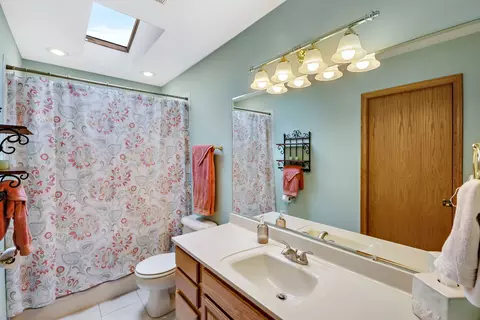 722 Harrison Ct, Crete, IL 60417 photo 10