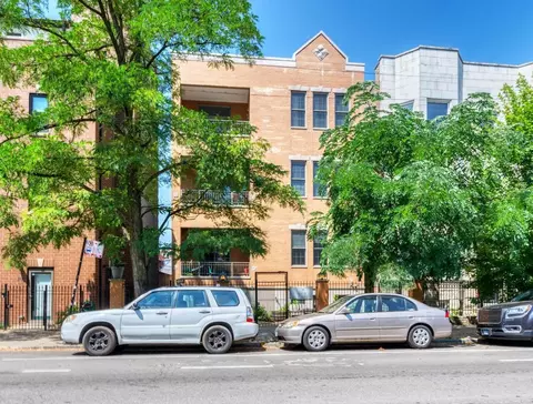 2108 N California Ave #1R, Chicago, IL 60647