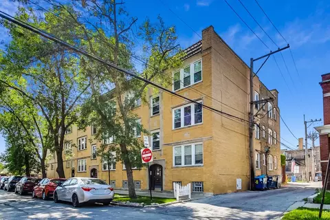 4003 W Nelson St #3A, Chicago, IL 60641
