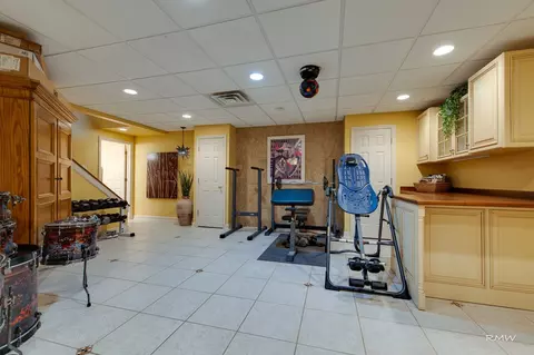 1524 Old Forge Rd, Bartlett, IL 60103 photo 38
