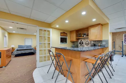 1524 Old Forge Rd, Bartlett, IL 60103 photo 35
