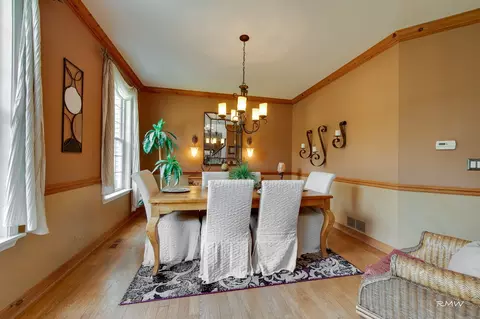 1524 Old Forge Rd, Bartlett, IL 60103 photo 9
