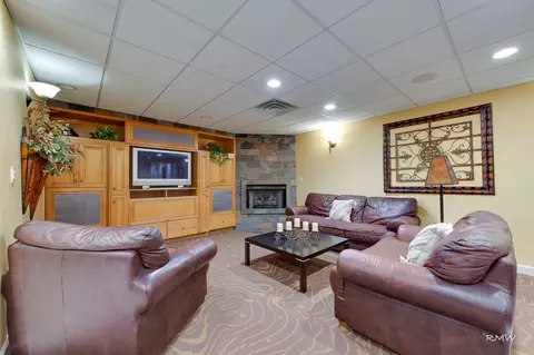 1524 Old Forge Rd, Bartlett, IL 60103 photo 39