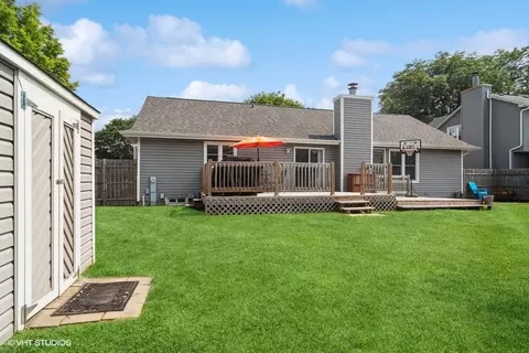 2110 Savannah Rd, Elgin, IL 60123 photo 17