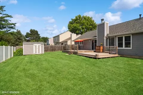 2110 Savannah Rd, Elgin, IL 60123 photo 16