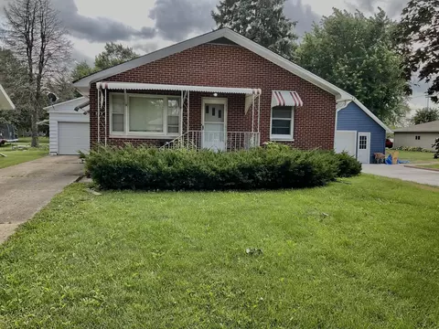 213 E Williams St, Dwight, IL 60420