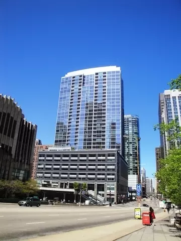 240 E Illinois St #2201, Chicago, IL 60611