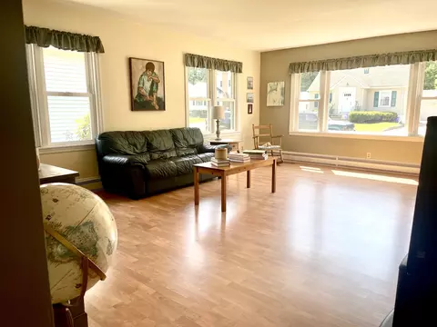 704 Marcy St, Ottawa, IL 61350 photo 7