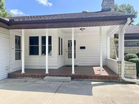 704 Marcy St, Ottawa, IL 61350 photo 4