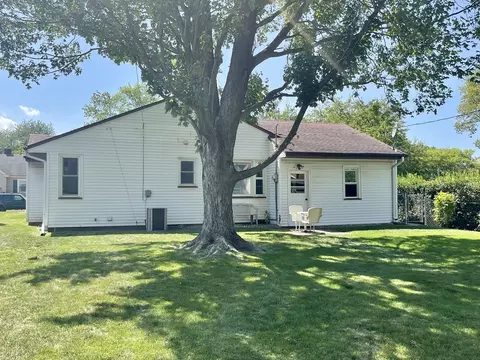 704 Marcy St, Ottawa, IL 61350 photo 29