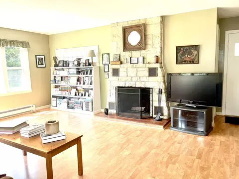 704 Marcy St, Ottawa, IL 61350 photo 9