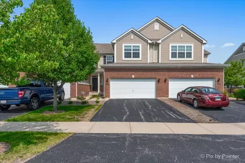 2911 Church Rd, Aurora, IL 60502