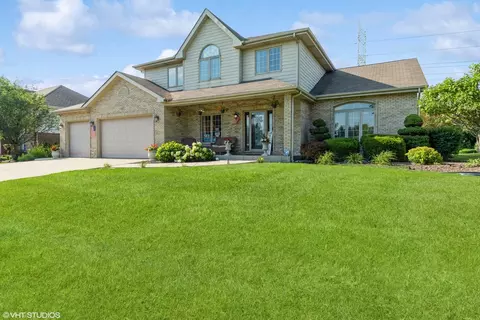11372 Tea Tree Ln, Frankfort, IL 60423