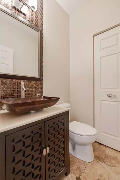5740 Providence Dr, Hoffman Estates, IL 60192 photo 13