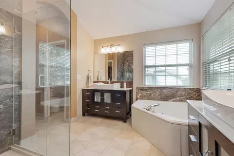 5740 Providence Dr, Hoffman Estates, IL 60192 photo 19