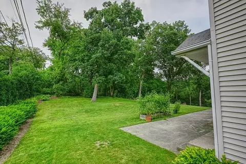 100 Valley Dr, Oakwood Hills, IL 60013 photo 22