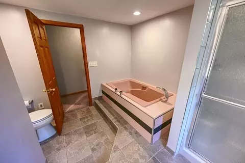 100 Valley Dr, Oakwood Hills, IL 60013 photo 19