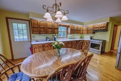 100 Valley Dr, Oakwood Hills, IL 60013 photo 7