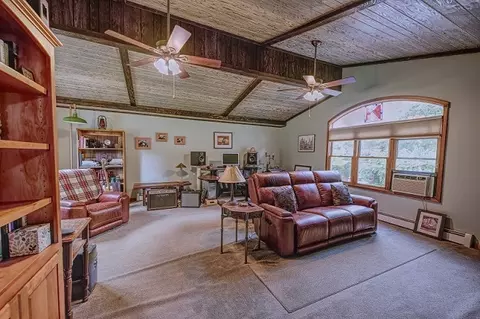 100 Valley Dr, Oakwood Hills, IL 60013 photo 9