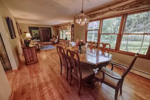 100 Valley Dr, Oakwood Hills, IL 60013 photo 6