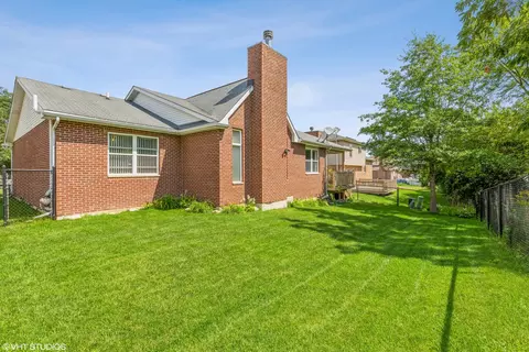 5525 Christopher Dr, Oak Forest, IL 60452 photo 10