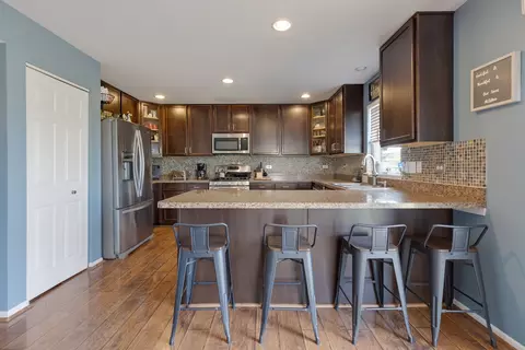 Undisclosed, Pingree Grove, IL 60140 photo 9