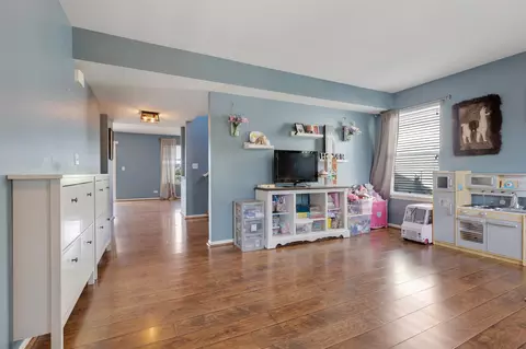 Undisclosed, Pingree Grove, IL 60140 photo 5