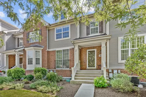 317 Bradbury Ln, Bartlett, IL 60103