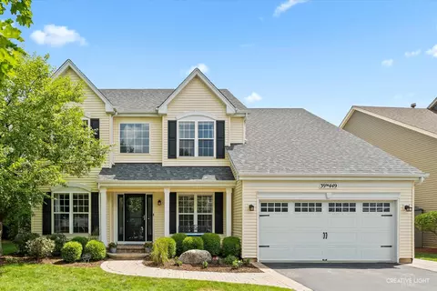 39 W W449 W Mallory Dr, Geneva, IL 60134