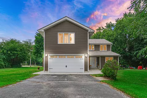 812 East Blvd, Mchenry, IL 60051 photo 2