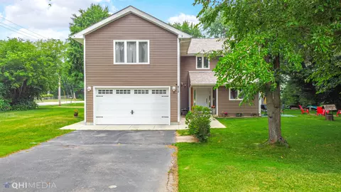 812 East Blvd, Mchenry, IL 60051