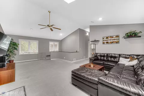 812 East Blvd, Mchenry, IL 60051 photo 13