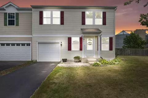 907 Wilson St #B, Waterman, IL 60556