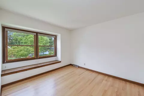 1106 Irving Ave, Wheaton, IL 60187 photo 11