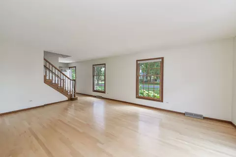 1106 Irving Ave, Wheaton, IL 60187 photo 6