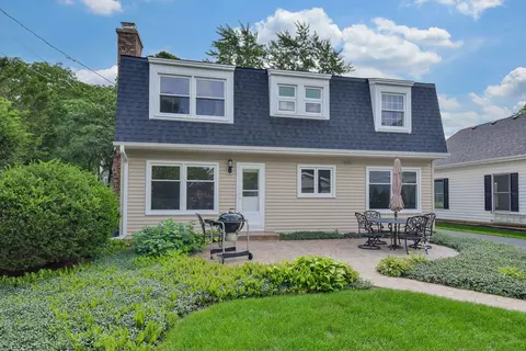1106 Irving Ave, Wheaton, IL 60187 photo 18